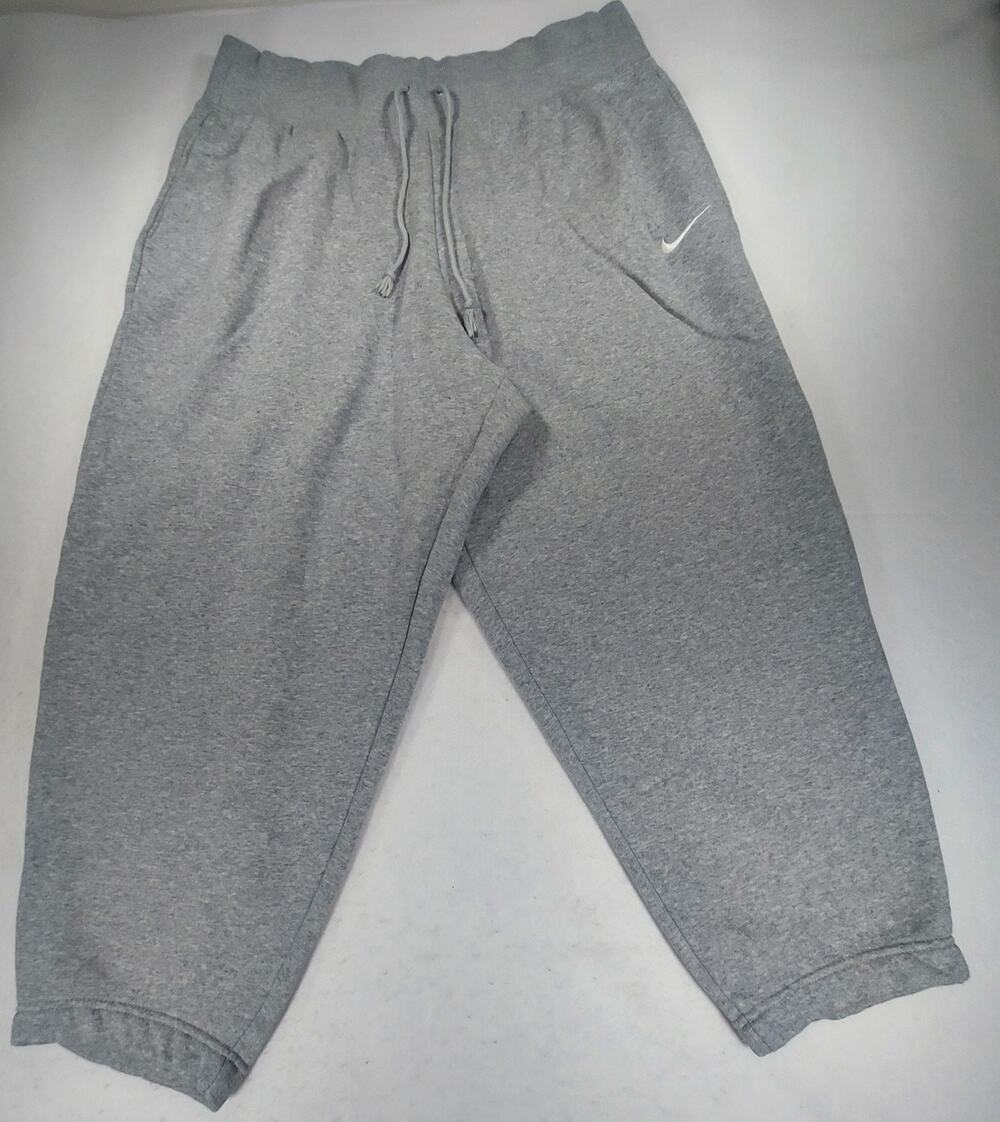 Nike Women's Grey Essentials Sweatpants Joggers Cropped Athletic Size XL